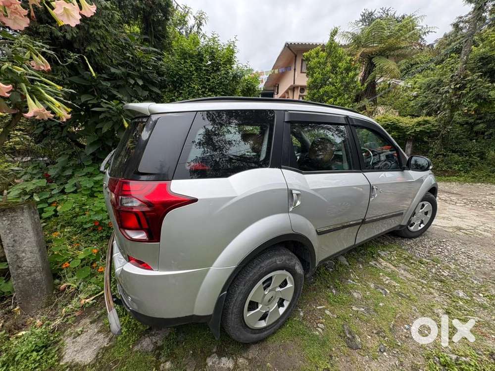 Mahindra Xuv500 2021 Diesel 44280 Km Driven