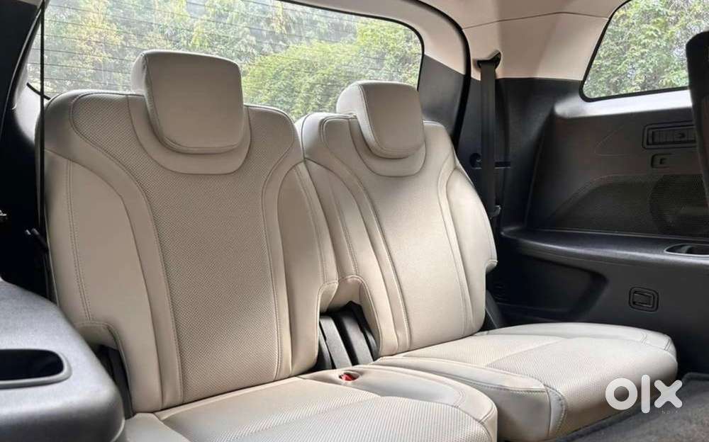 Mahindra Xuv700 Diesel Manual 2023
