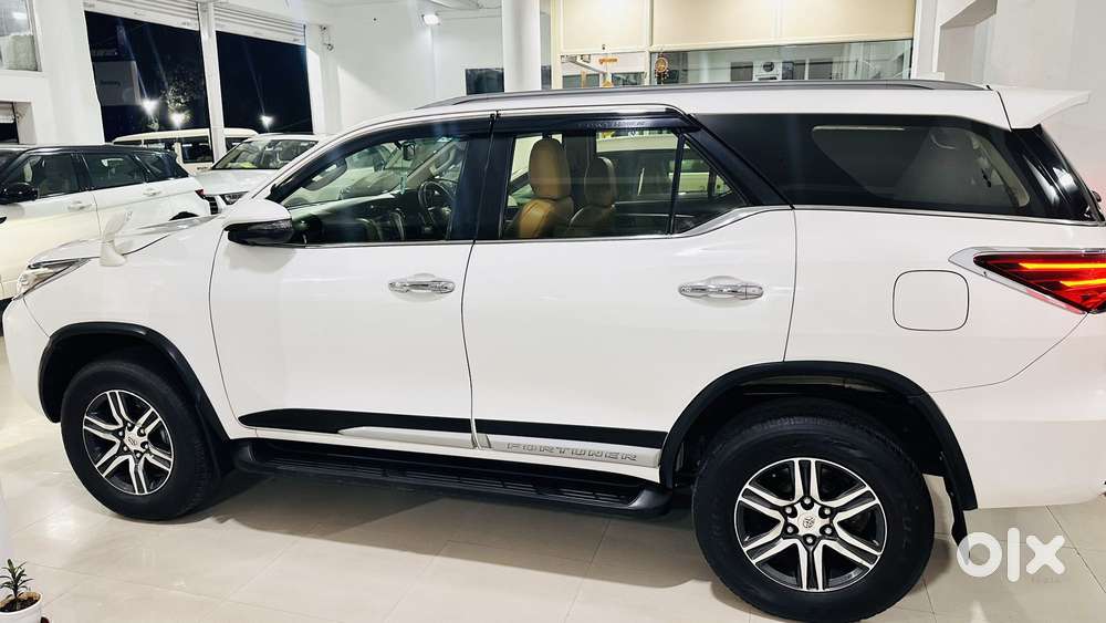Toyota Fortuner 4x2 At 2.8 Diesel, 2021, Diesel