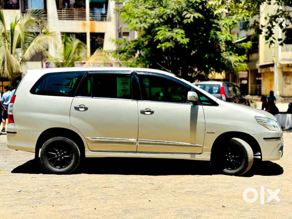 Toyota Innova 2.5 V Diesel (7-str)  2014  1st Owner  Well Maintaine