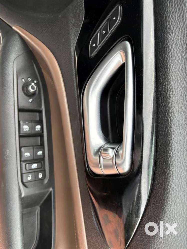 Jeep Meridian Limited, 2022, Diesel