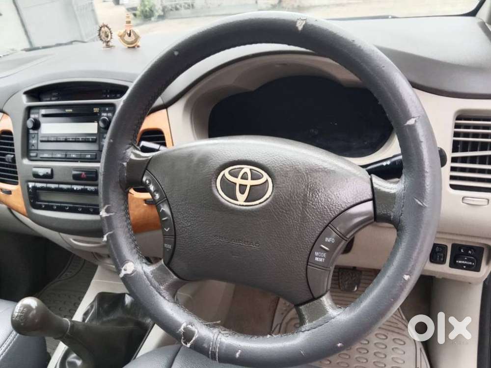 Toyota Innova 2.5 V 7 Str, 2011, Diesel