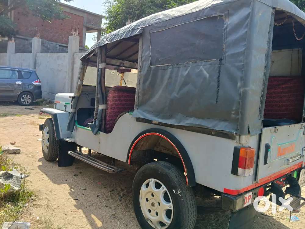 Mahindra Commander