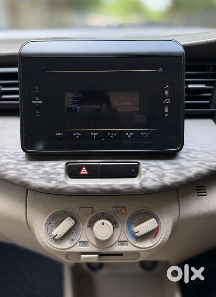 Maruti Suzuki Ertiga Vxi, 2022