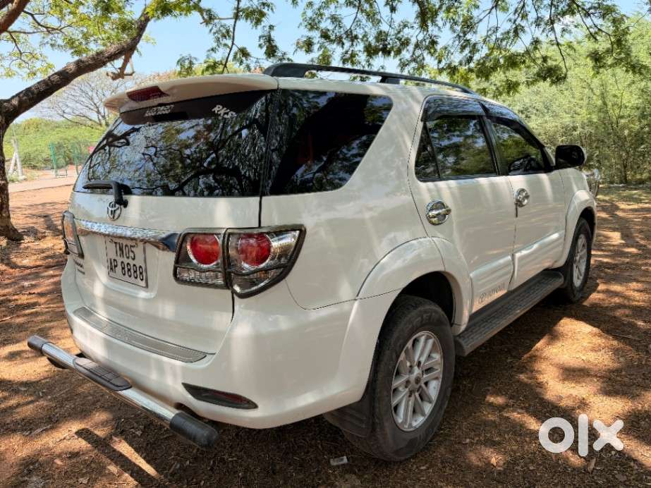 Toyota Fortuner 2011-2016 4x2 At, 2012, Diesel