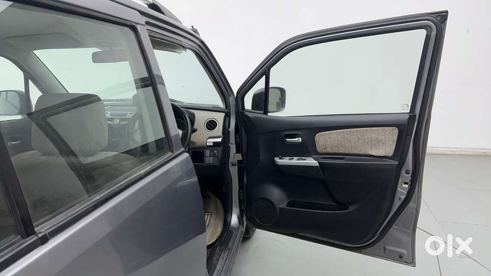 Maruti Suzuki Wagon R 1.0 Vxi Amt, 2016, Petrol