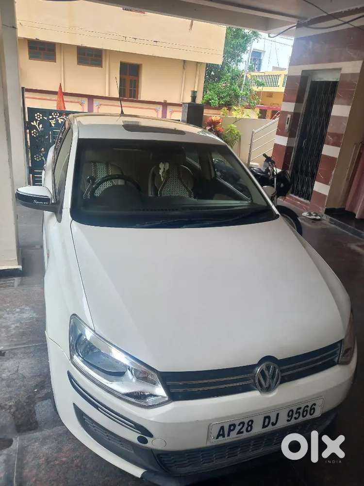 Volkswagen Polo 2012 Diesel 97000 Km Driven