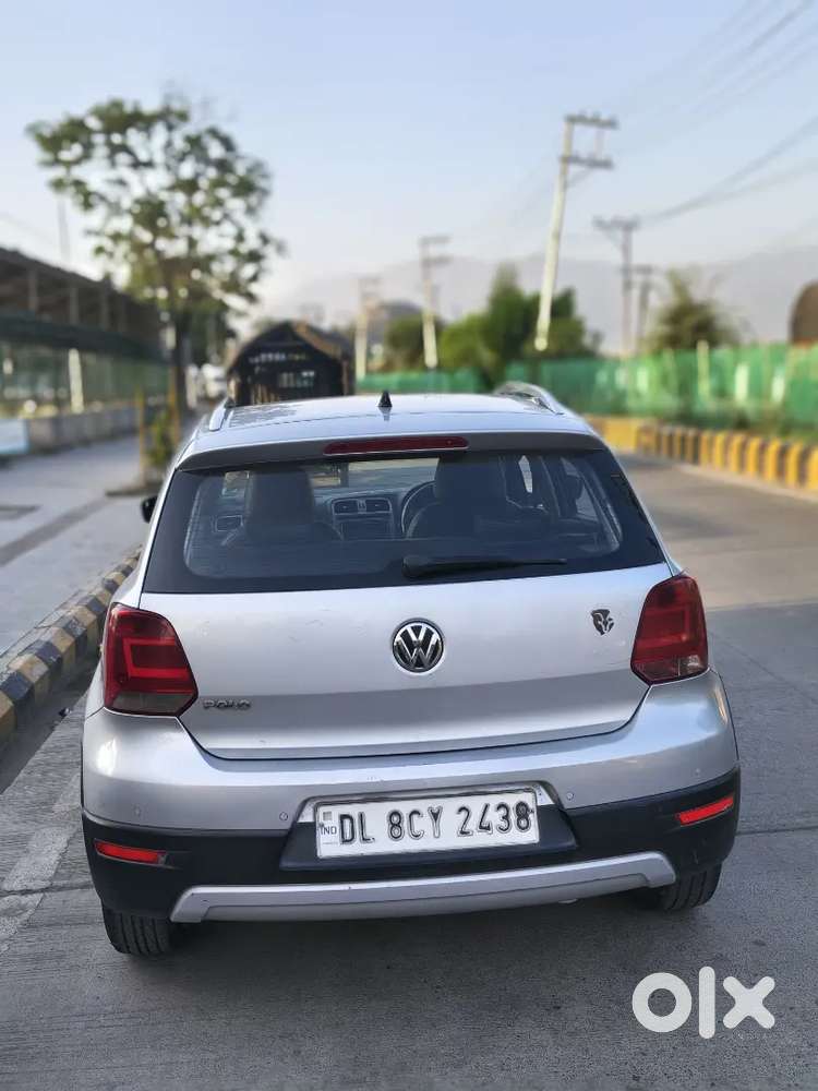 Fixed Price 2015 Polo Highline Plus Petrol