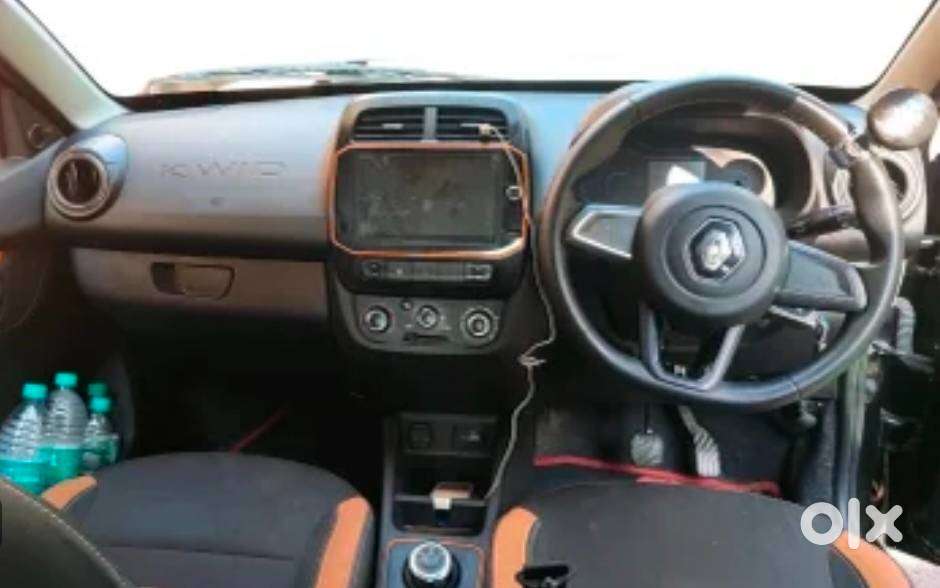 Renault Kwid Climber (1.0) Amt - Dual Tone