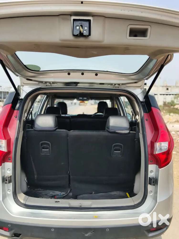 Mahindra Marazzo Diesel 2023