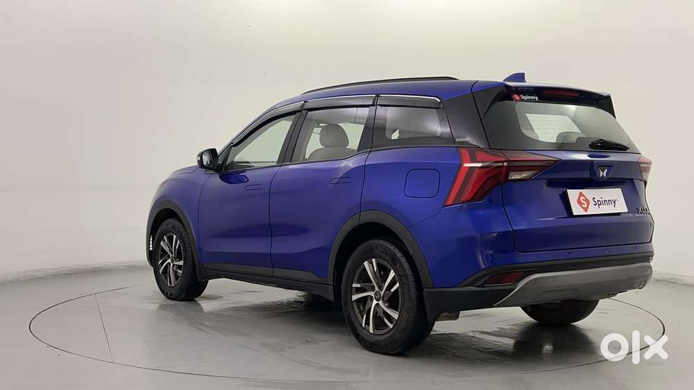 Mahindra Xuv700 2.0 Ax 5 Petrol Mt 7 Str, 2022, Petrol