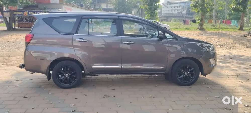 Toyota Innova Crysta 2018 December.no Replacement  Orginal Kerala
