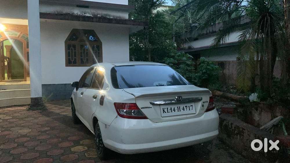 Honda City Gxi Petrol Car 2005
