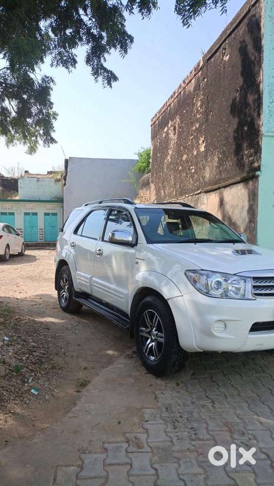 Toyota Fortuner 2011 Diesel Good Condition