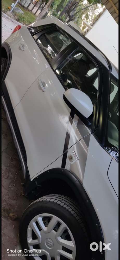 Maruti Suzuki Brezza Diesel Well Maintained