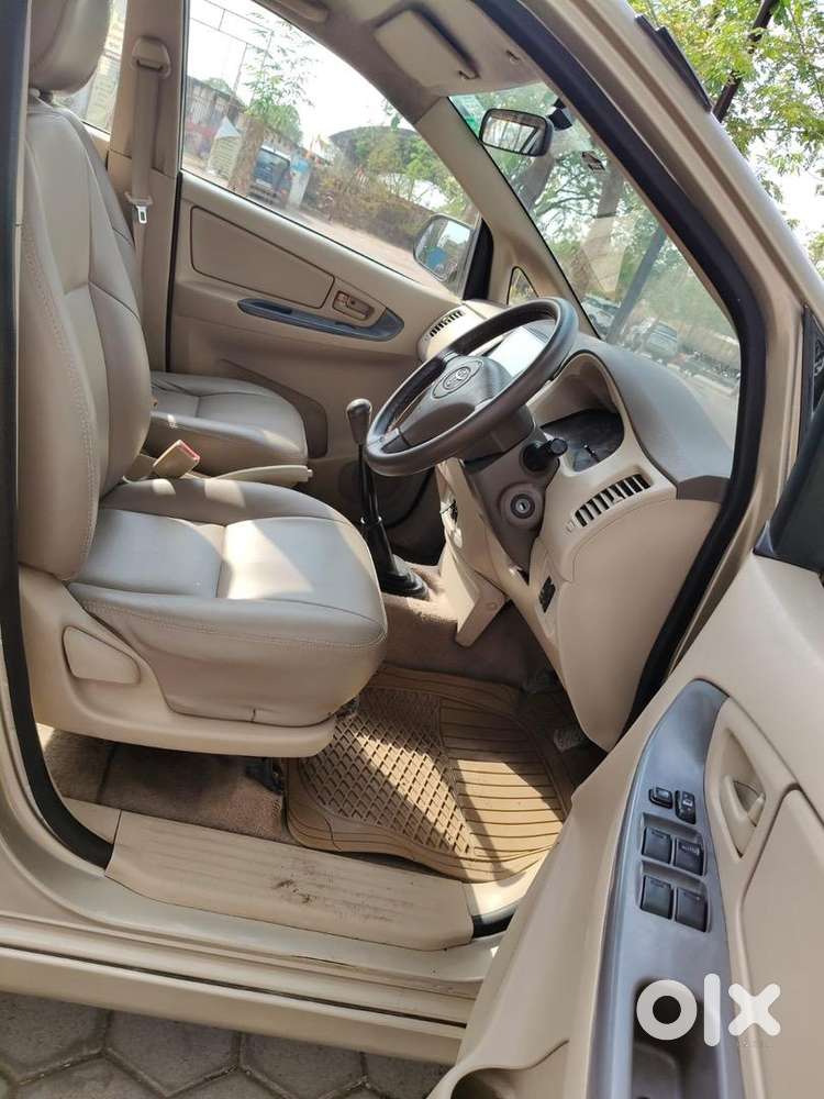 Toyota Innova 2004 Diesel Well Maintained