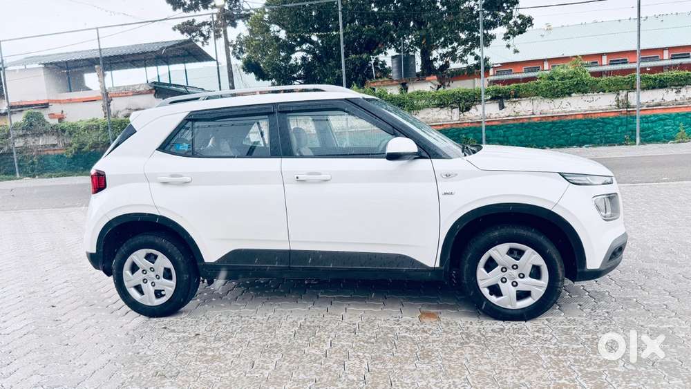 Hyundai Venue Turbo Dct 2020 Petrol