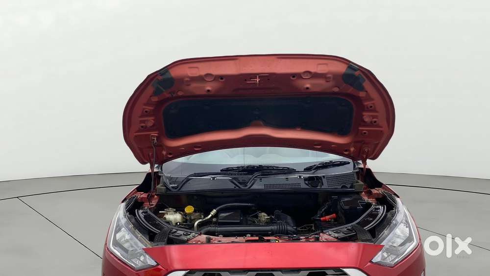 Nissan Magnite 1.0 Xv, 2023, Petrol