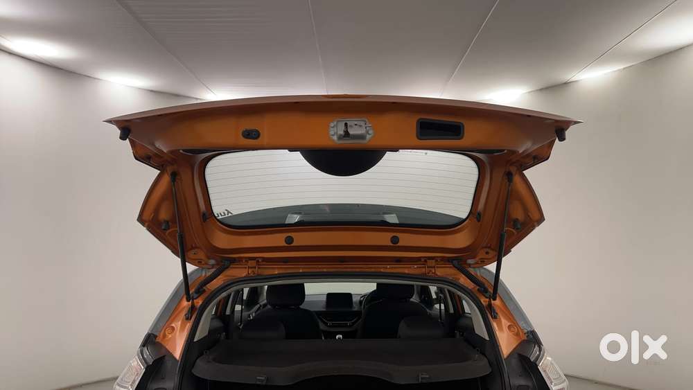 Tata Nexon 1.2 Revotron Xz Plus Dual Tone, 2019, Petrol