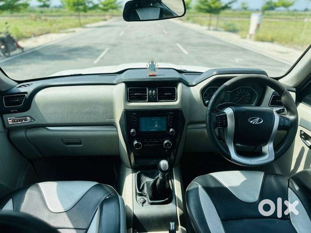 Mahindra Scorpio S10 7 Seater, 2017, Diesel