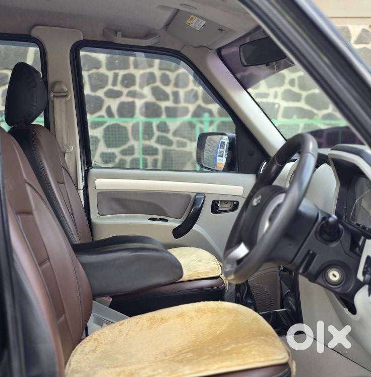 Mahindra Scorpio S10, 2016, Diesel