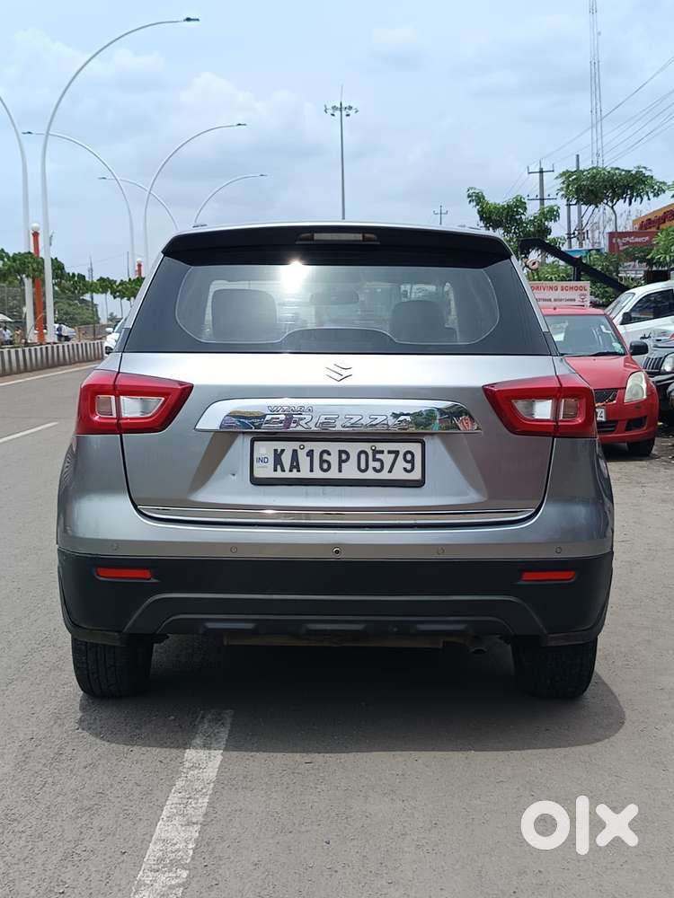 Maruti Suzuki Brezza 1.5 Vxi Smart Hybrid, 2021, Petrol