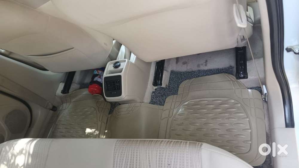 Maruti Suzuki Dzire 1.2 Vxi, 2024, Petrol