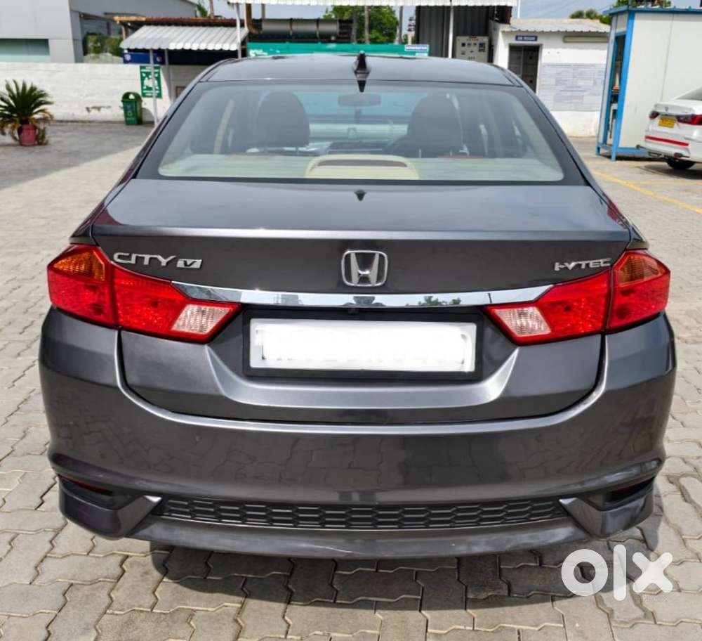 Honda City I-vtec V, 2017, Petrol