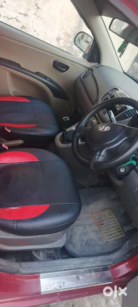 Hyundai I10 2012 Petrol 98000 Km Driven