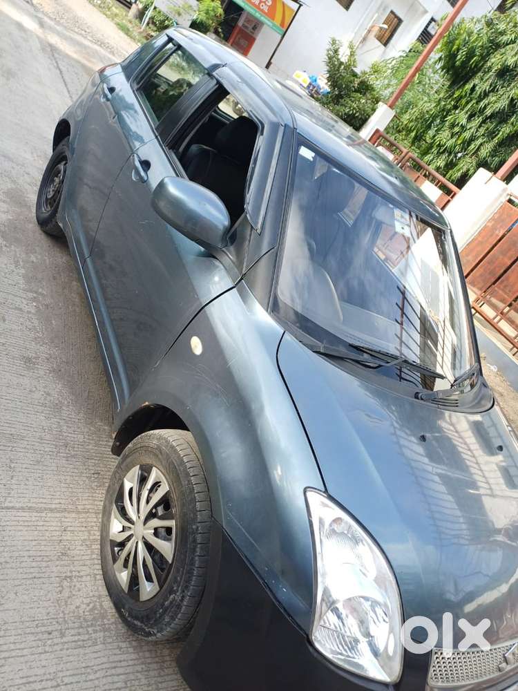 Swift Vxi Petrol 2011