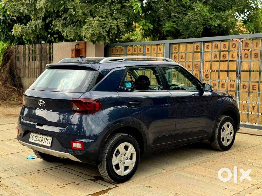 Hyundai Venue 1.2 S Plus, 2021, Petrol