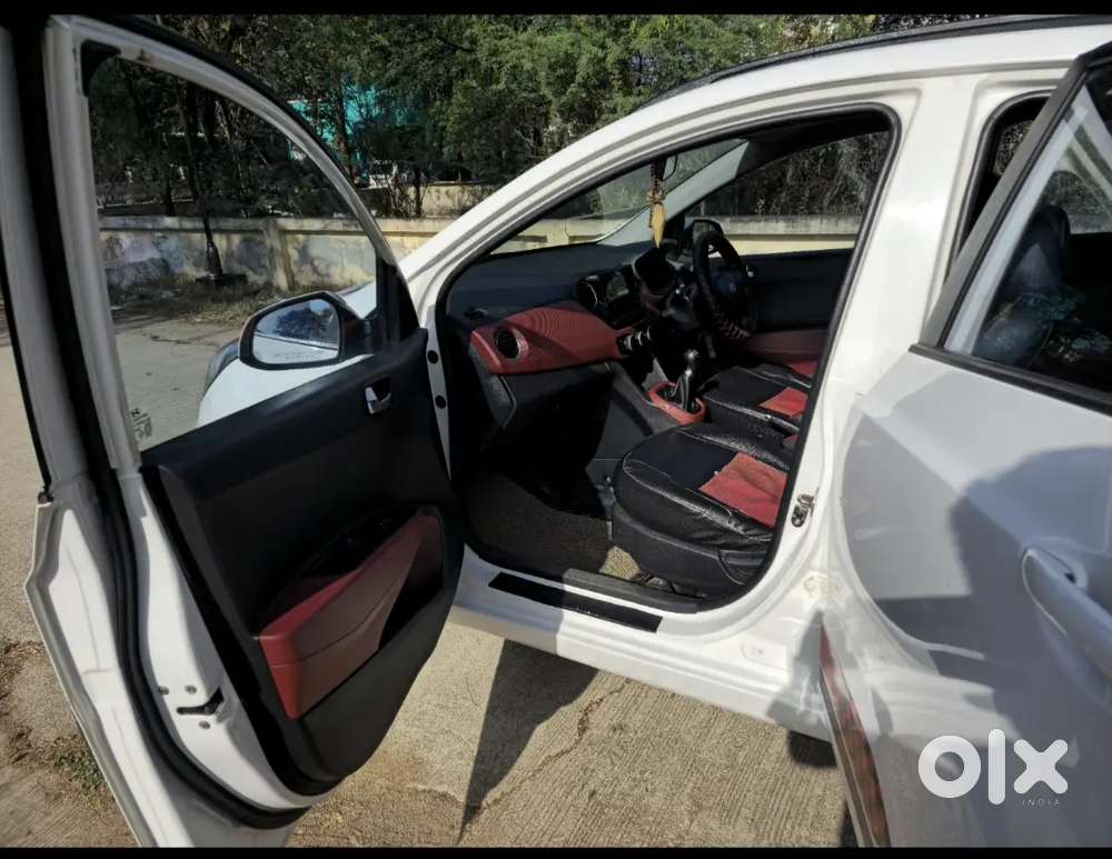 Anniversary Model Grand I10 Prime (special Edition - Red & Black)