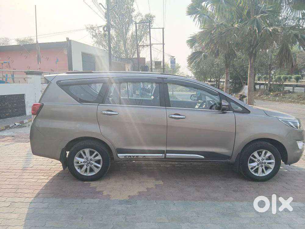 Toyota Innova Crysta 2.4 Gx Limited Edition 7 Str, 2018, Diesel