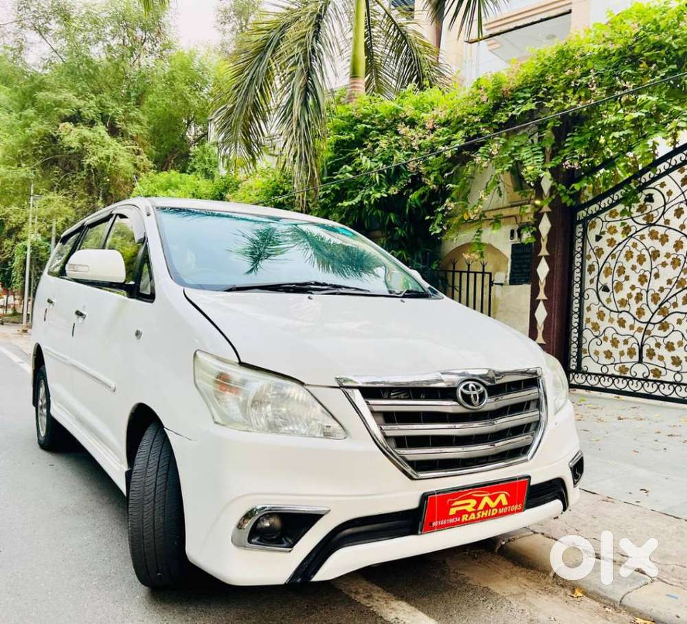 Toyota Innova 2.5 G (diesel) 7 Seater, 2015, Diesel