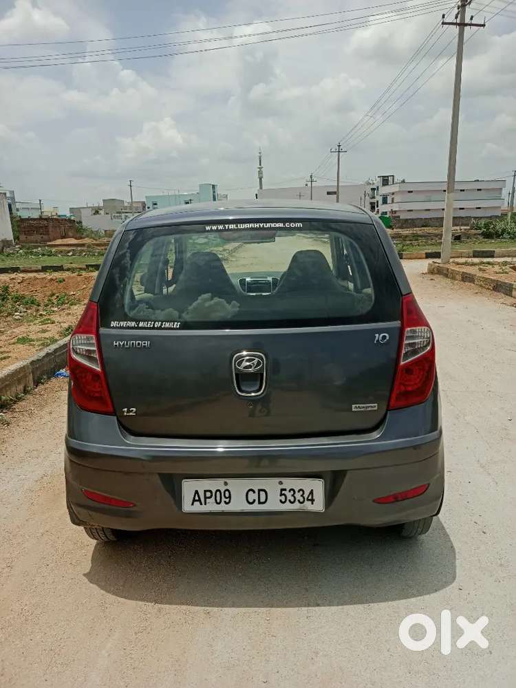 Hyundai I10 2011 Petrol 68500 Km Driven