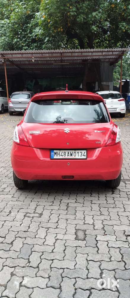 Maruti Suzuki Swift Vxi 1.2 Abs Bs-iv, 2017, Petrol