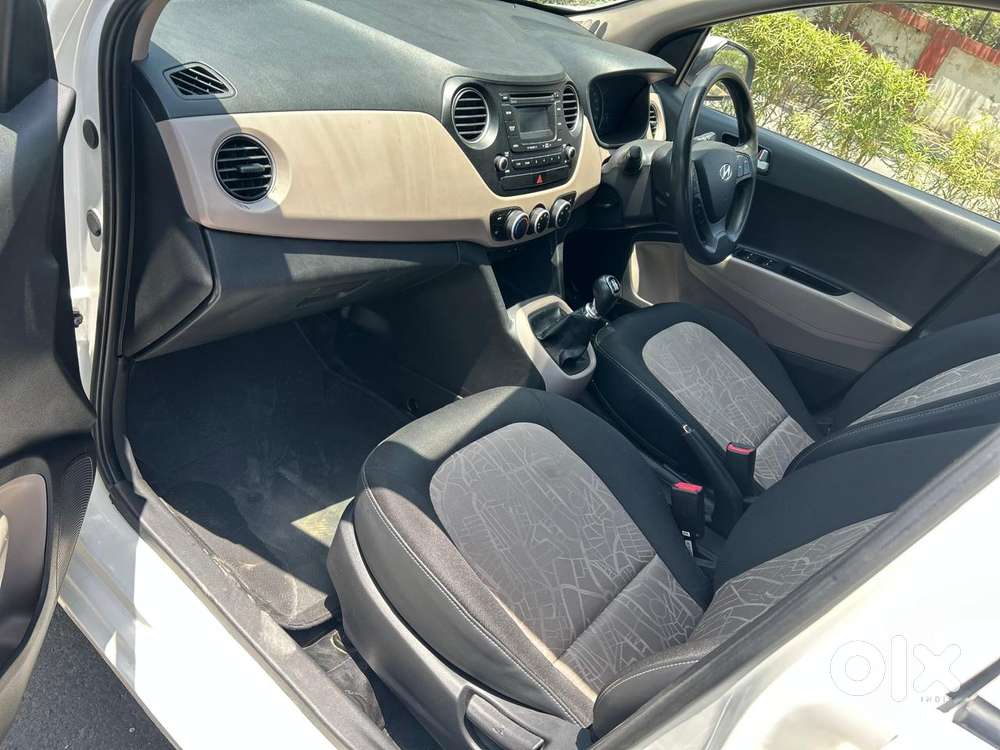 Hyundai Grand I10 2013-2016 Sportz, 2016, Petrol