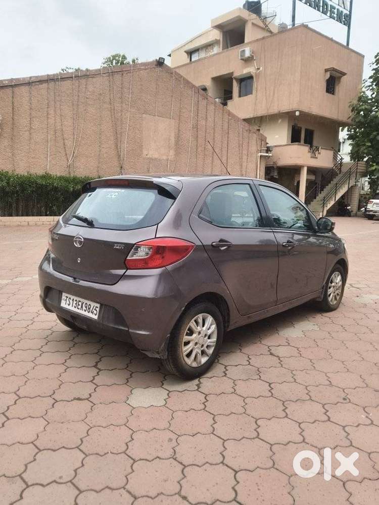 Tata Tiago 1.2 Revotron Xza, 2018, Petrol