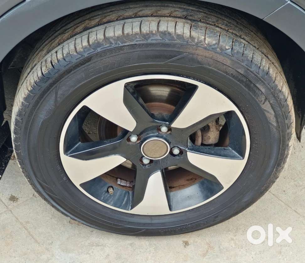 Tata Nexon 1.2 Revotron Xz Plus, 2019, Petrol