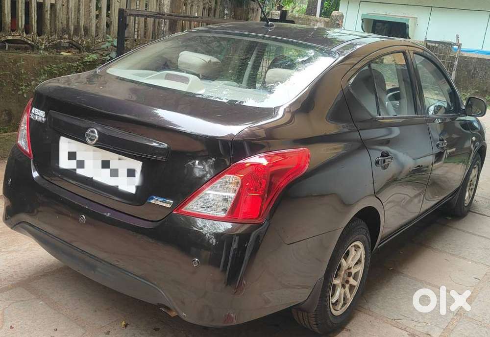Nissan Sunny At, 2015, Petrol