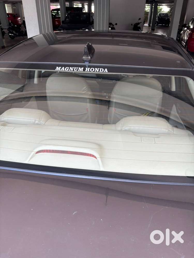 Honda Amaze 2nd Gen Petrol Well Maintained