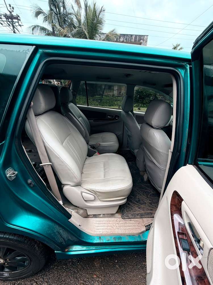 Toyota Innova 2013 Diesel Well Maintained