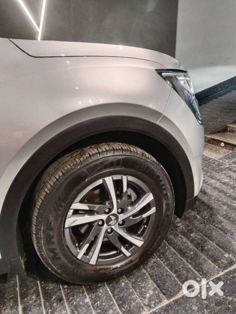 Mahindra Xuv700 2.2 Ax 5 Diesel At 7 Str, 2023, Diesel