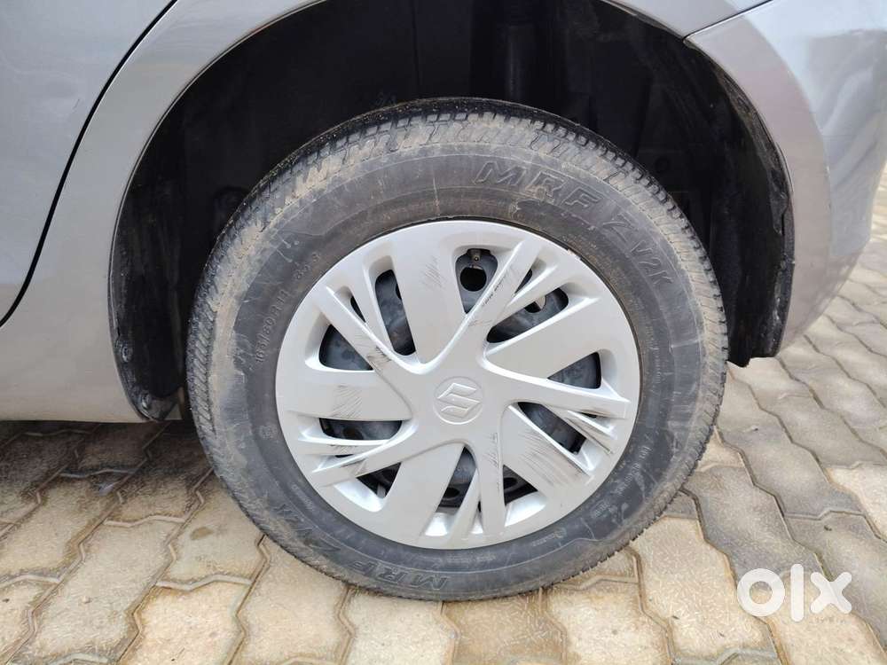 Maruti Suzuki Swift Vvt Vxi, 2015, Petrol