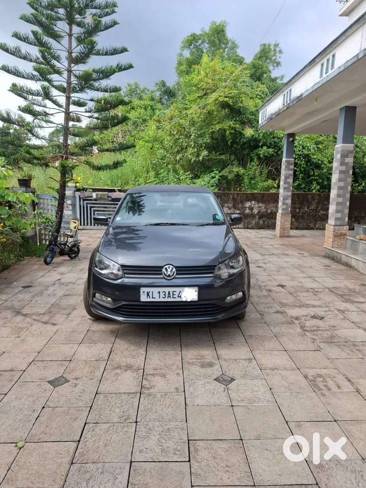 Volkswagen Polo Comfortline 2015 Petrol