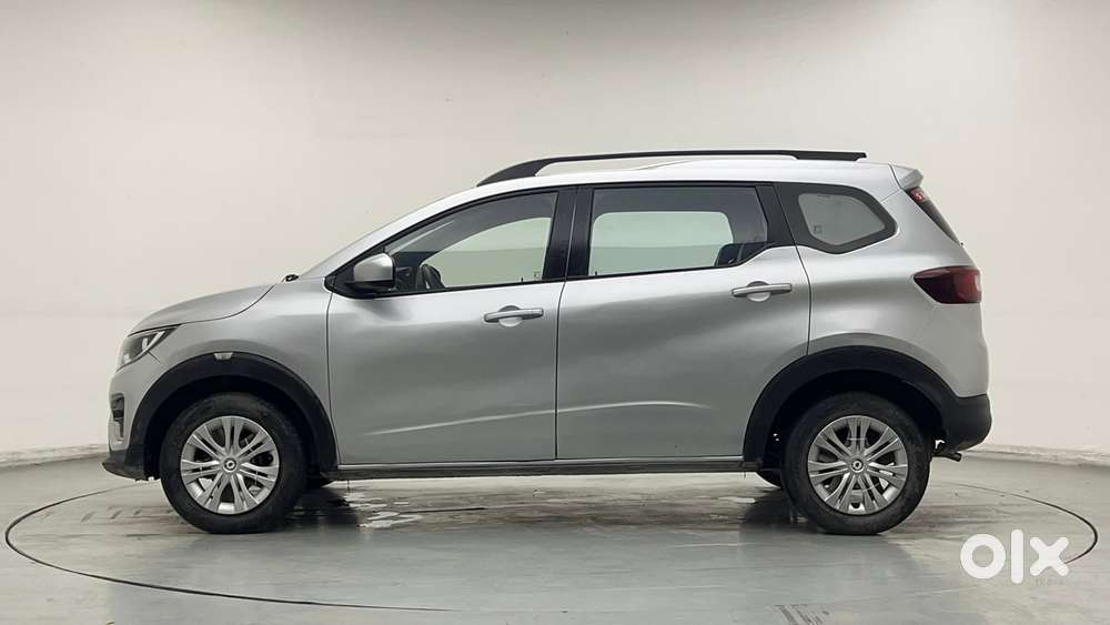 Renault Triber Rxz, 2021, Petrol