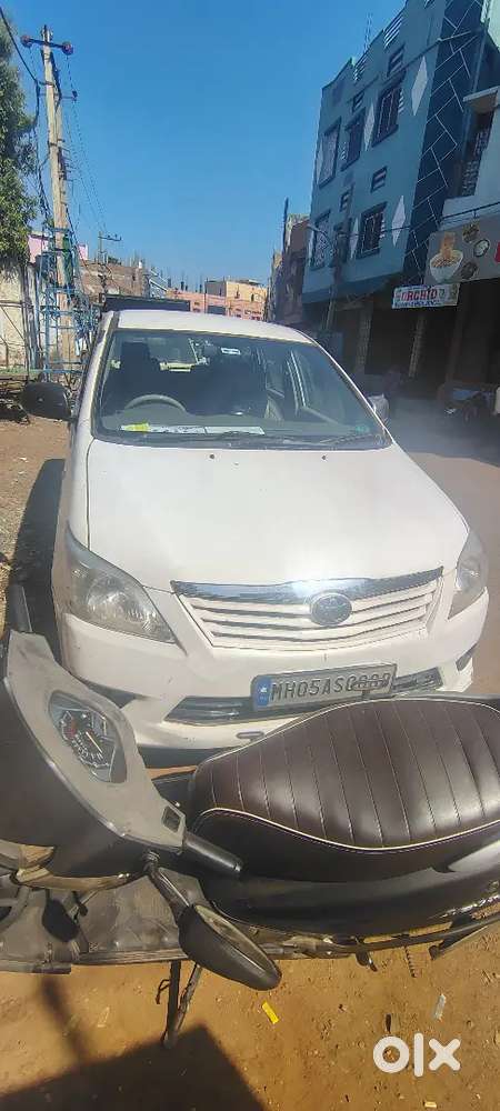 Toyota Innova 2010 Diesel Well Maintained