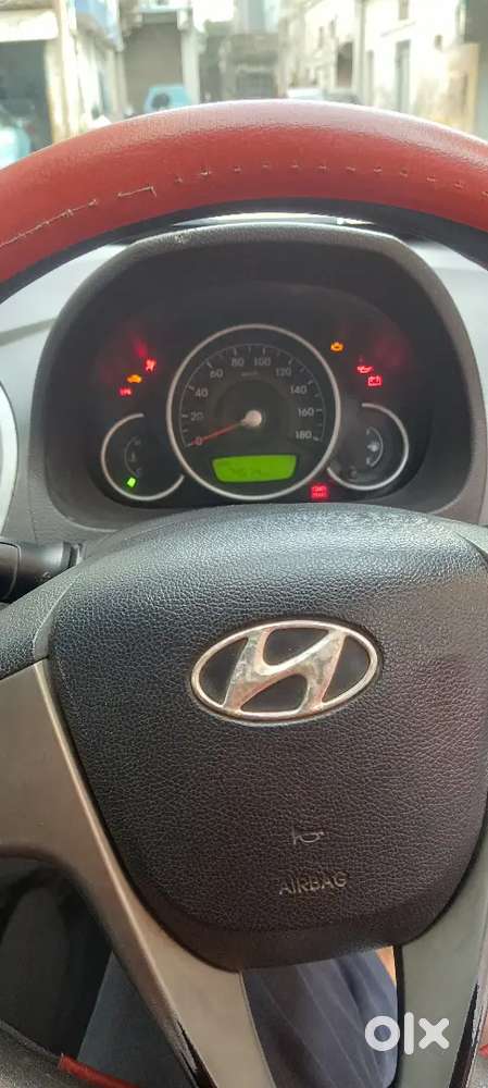 Hyundai Eon Sportz 2012