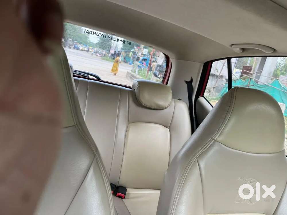 Hyundai I10 Asta 2011 Sunroof Automatic