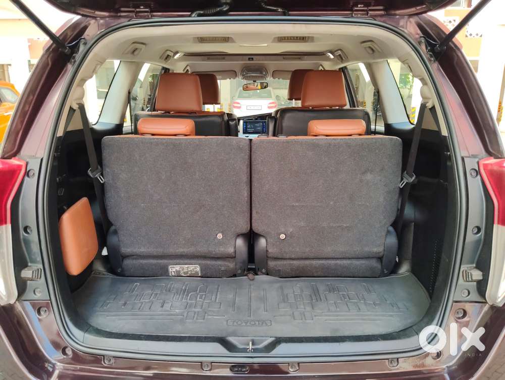 Toyota Innova Crysta 2.8 Z, 2016, Diesel